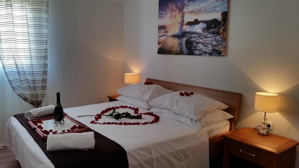 Beach Apartments Maris Ljoljinica Rogoznica  Zewnętrze zdjęcie
